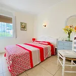 Central Bajo 4 - Apartamento Con Espaciosa Terraza - Vistas Al Mar - Parking